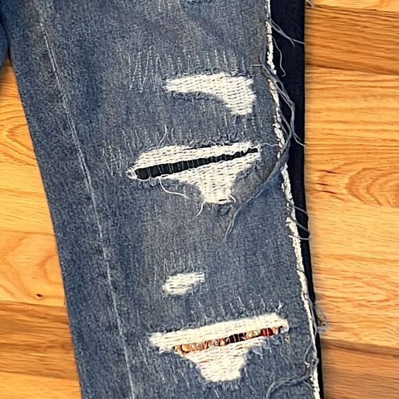 Blank NYC Crop Girlfriend Jeans size 27 - Picture 3 of 13